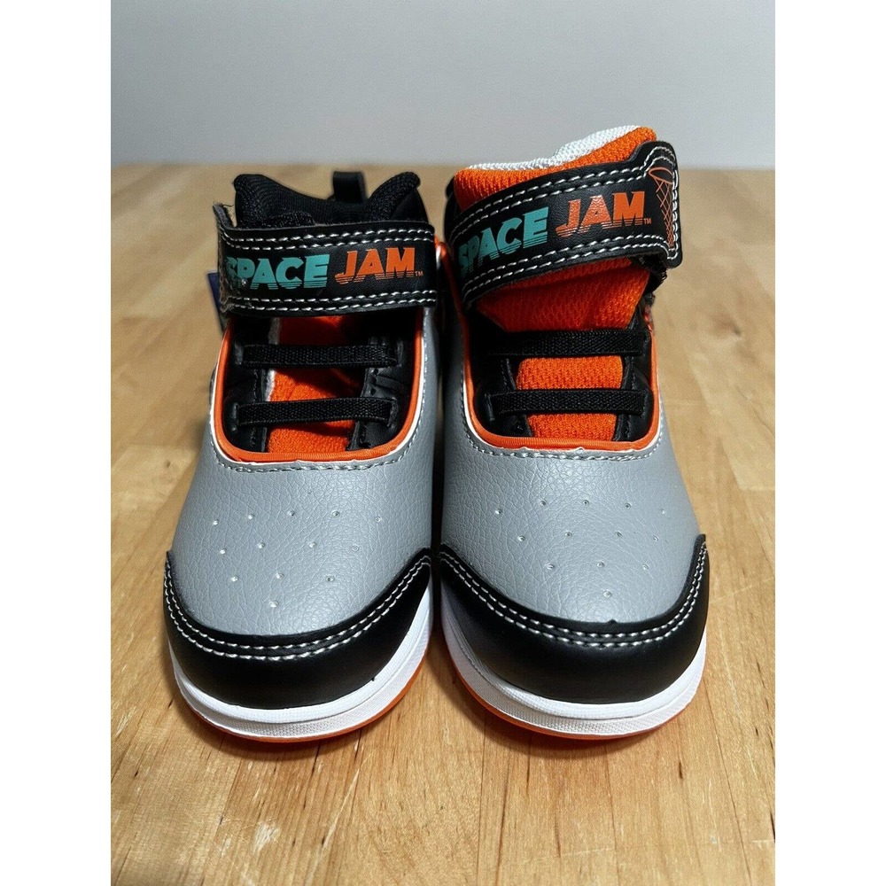 Space Jam Boy's Lighted Hi-Top Sneaker Gray/Black/Orange Toddler Size 7 NWT